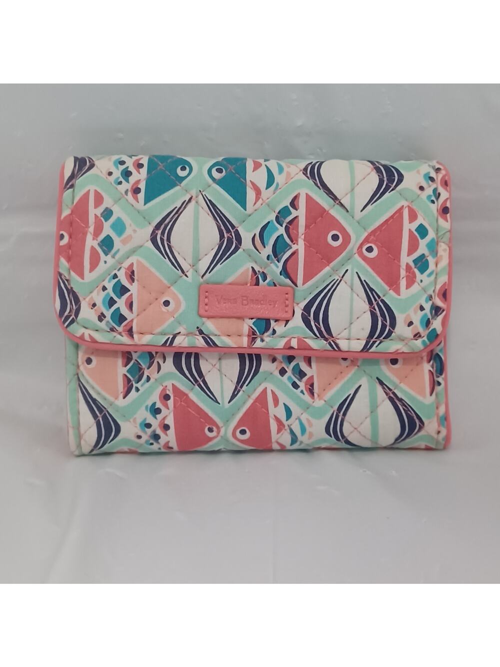 Vera Bradley Riley Compact Wallet Go Fish Pattern Blue Coral Quilted Bifold